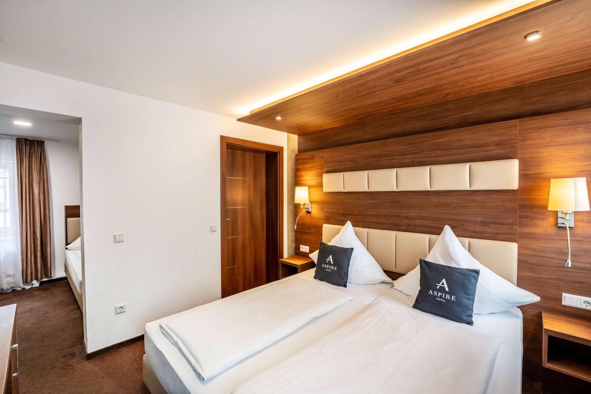 Stadthotel Reutlingen Zewnętrze zdjęcie