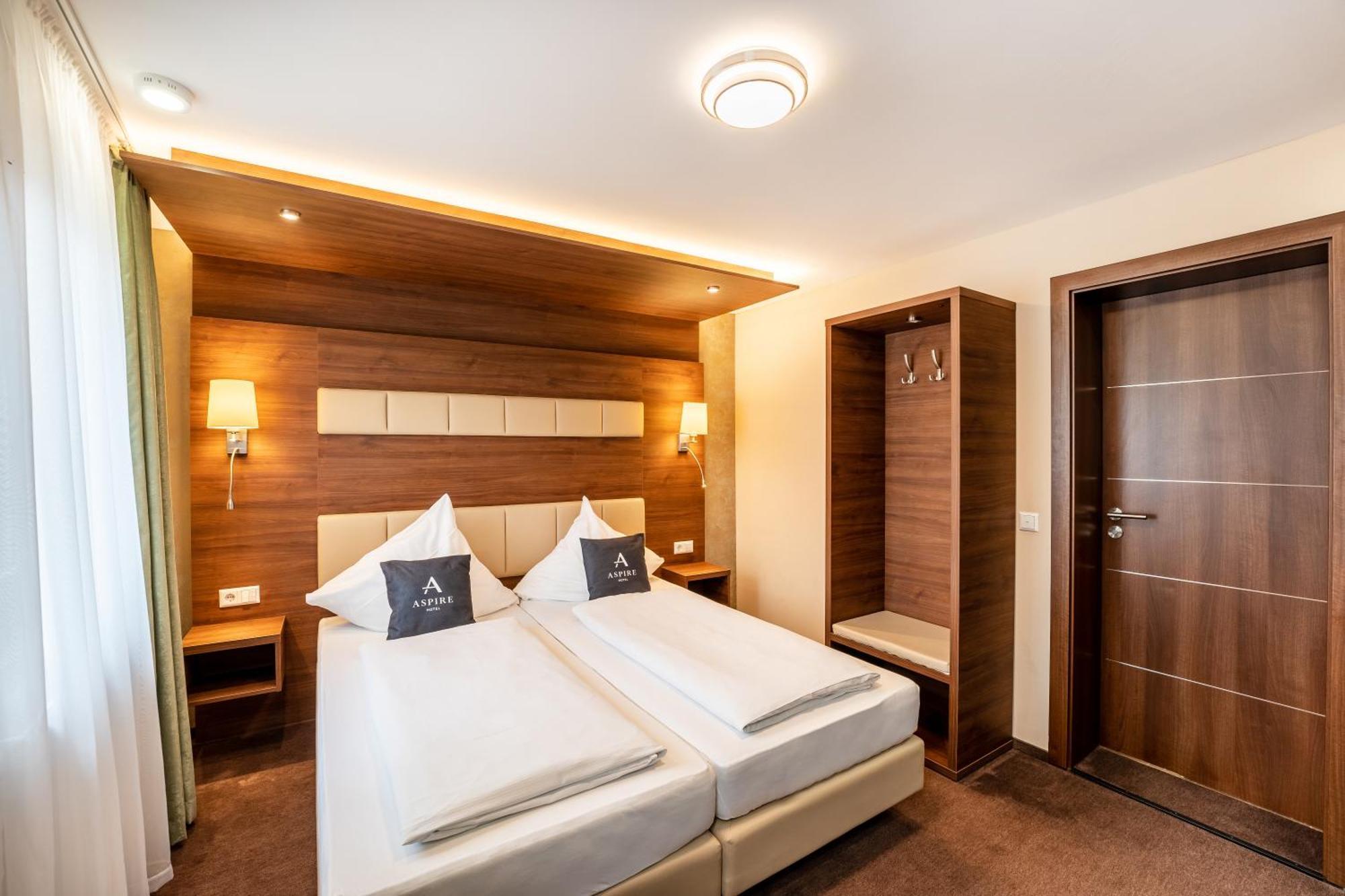 Stadthotel Reutlingen Zewnętrze zdjęcie