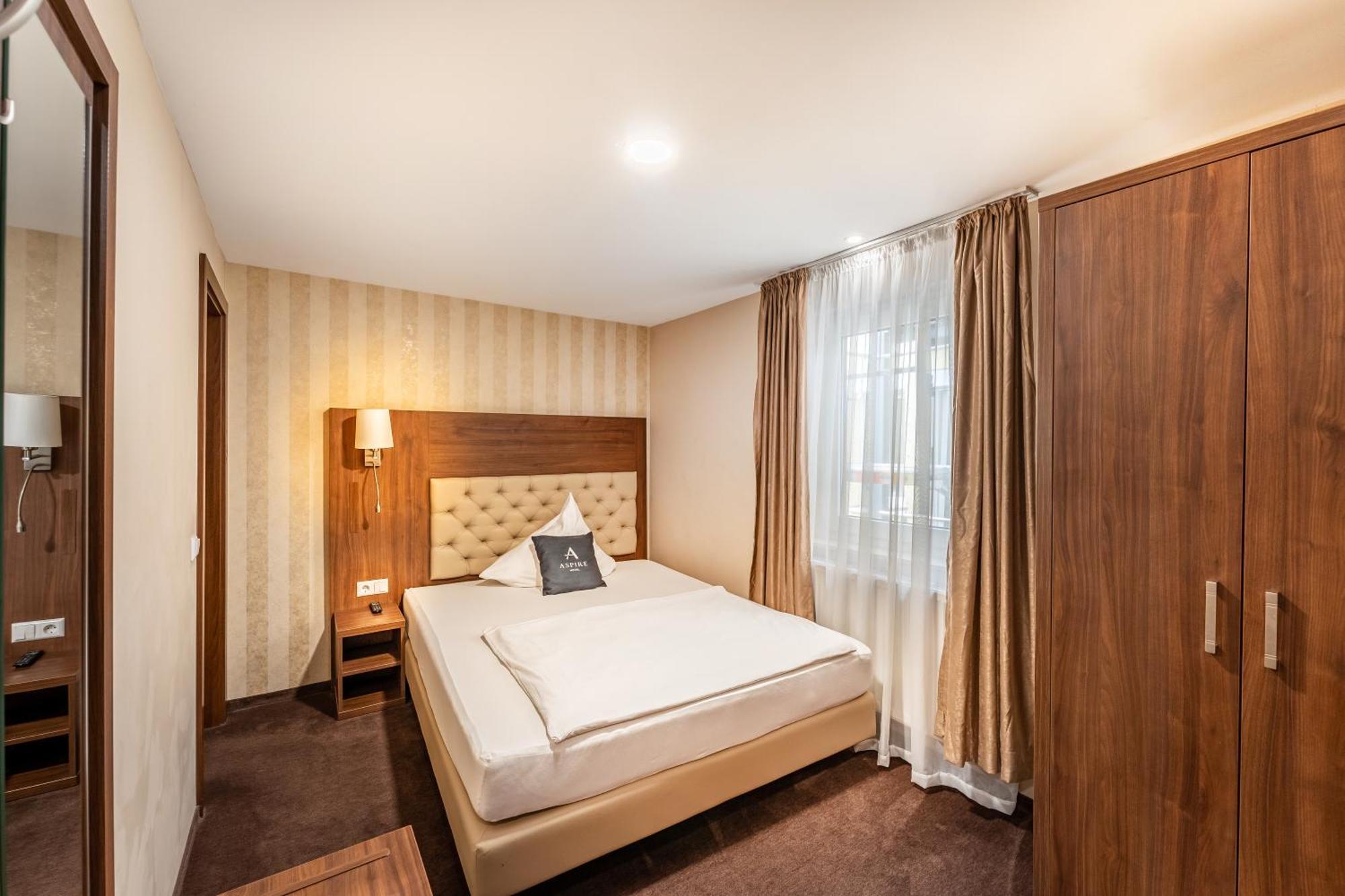 Stadthotel Reutlingen Zewnętrze zdjęcie