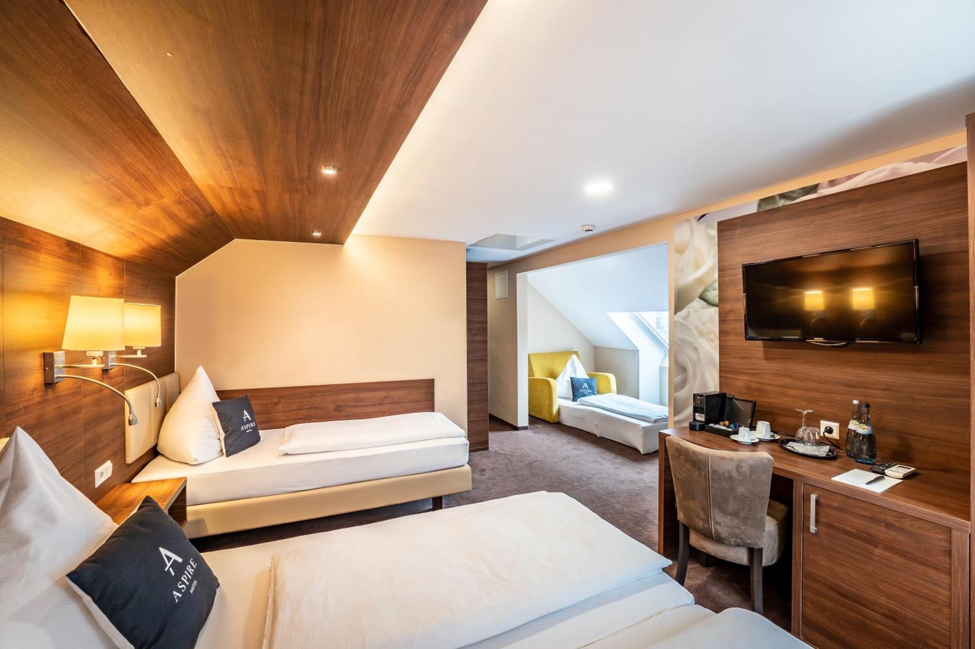Stadthotel Reutlingen Zewnętrze zdjęcie