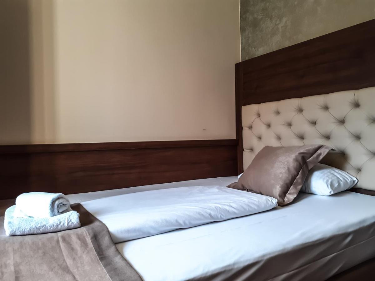 Stadthotel Reutlingen Zewnętrze zdjęcie