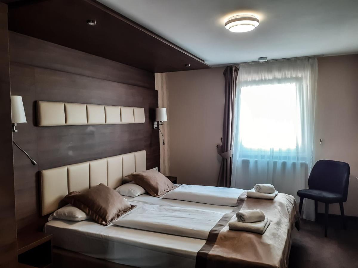 Stadthotel Reutlingen Zewnętrze zdjęcie