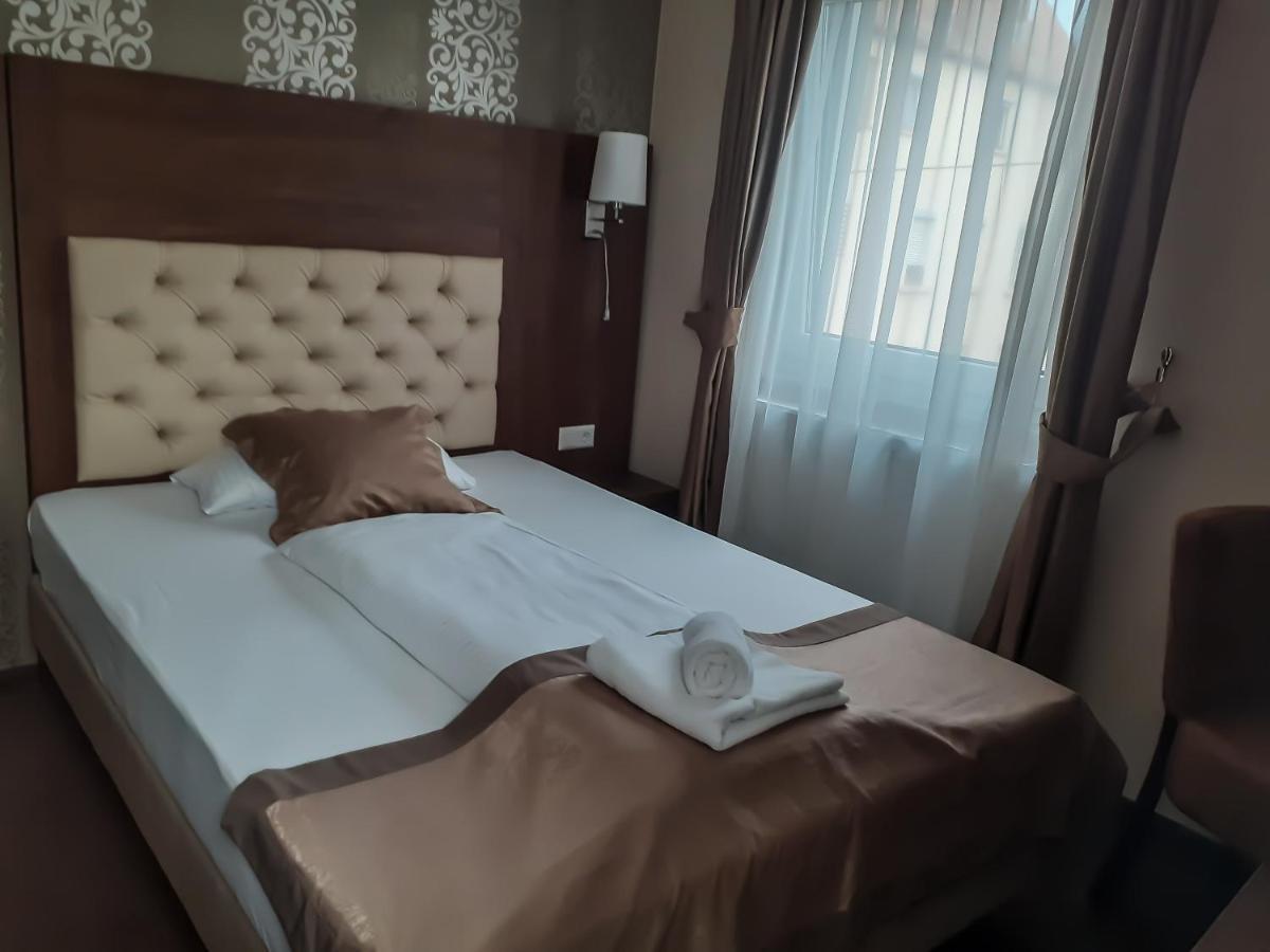 Stadthotel Reutlingen Zewnętrze zdjęcie